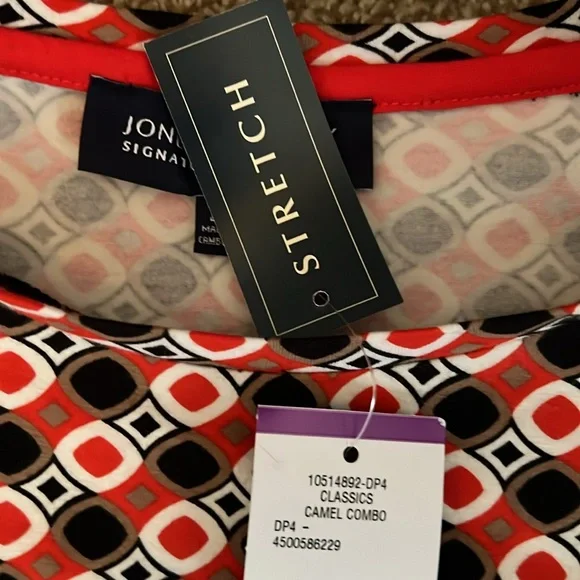 Jones New York Multicolored Stretch Round Neck Tee. Size:  2X.  NWT - Picture 6 of 7